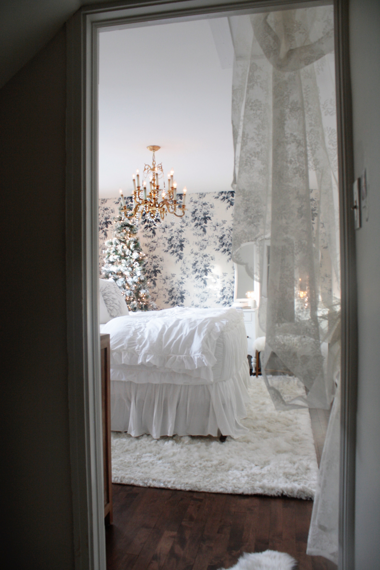 Winter Bedroom